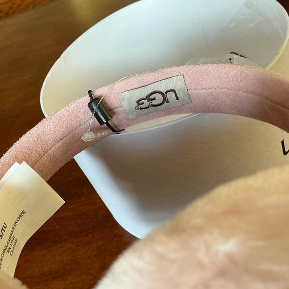 UGG Genuine Shearling Earmuffs - Picture 4 of 12